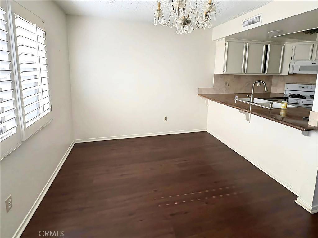 Rancho Cucamonga, CA 91701,6936 Laguna PL #A