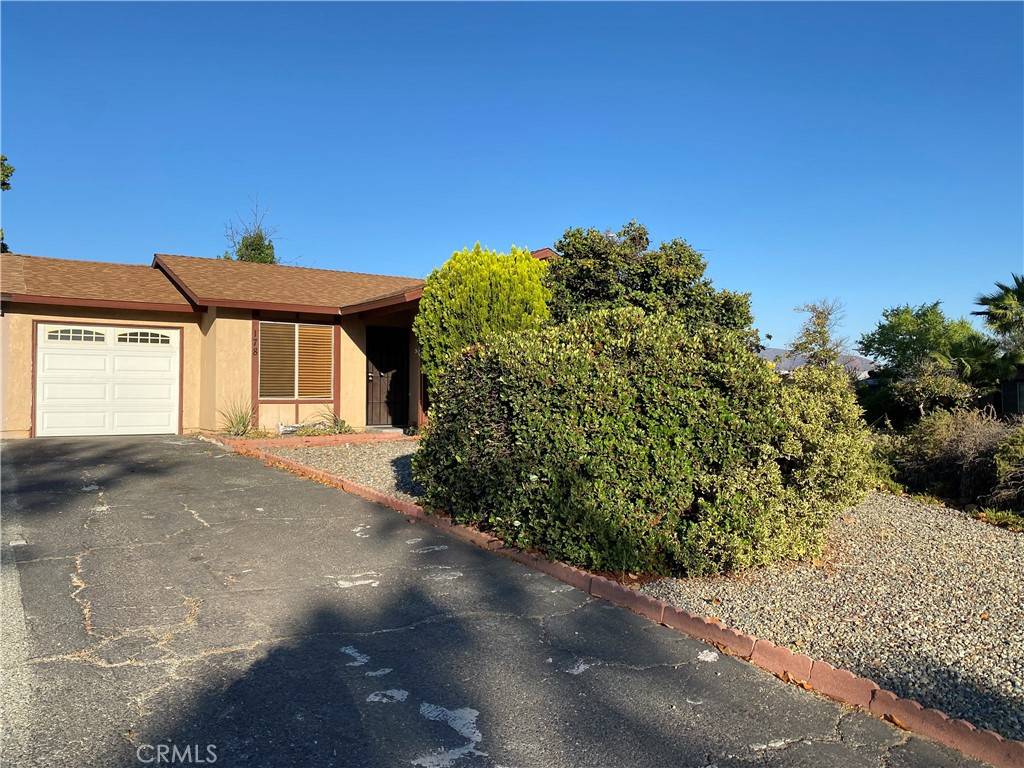 Banning, CA 92220,178 Janan CT