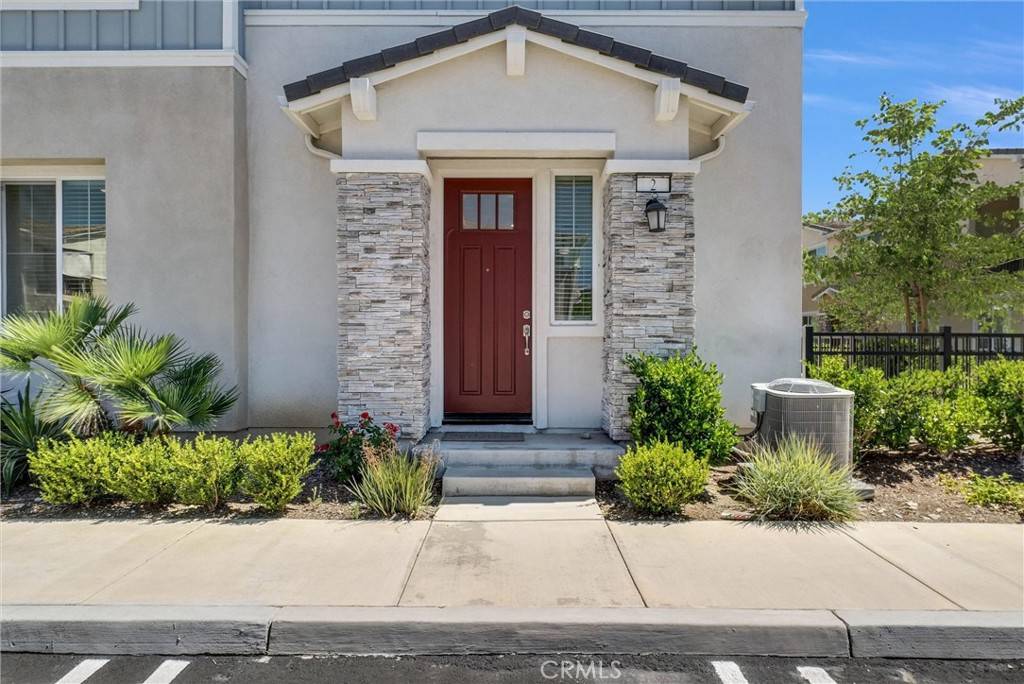 Fontana, CA 92336,16681 Wyndham LN #2