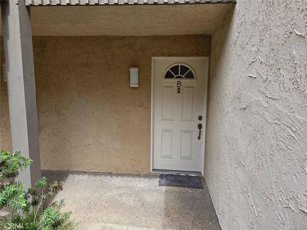 La Jolla, CA 92037,8515 Villa La Jolla DR #B