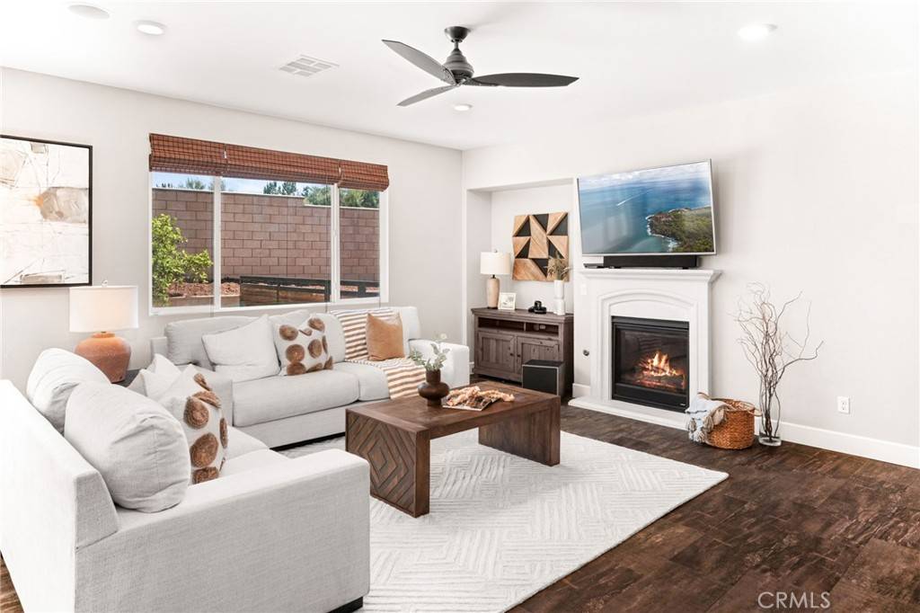 Jurupa Valley, CA 91752,11810 Sanderling WAY