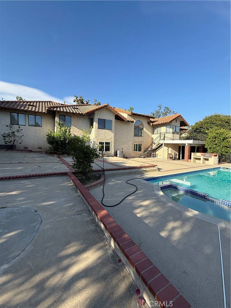 Rancho Cucamonga, CA 91737,10919 Boulder Canyon RD