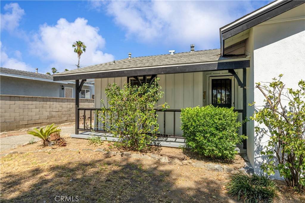 West Covina, CA 91791,130 S Manzanita DR