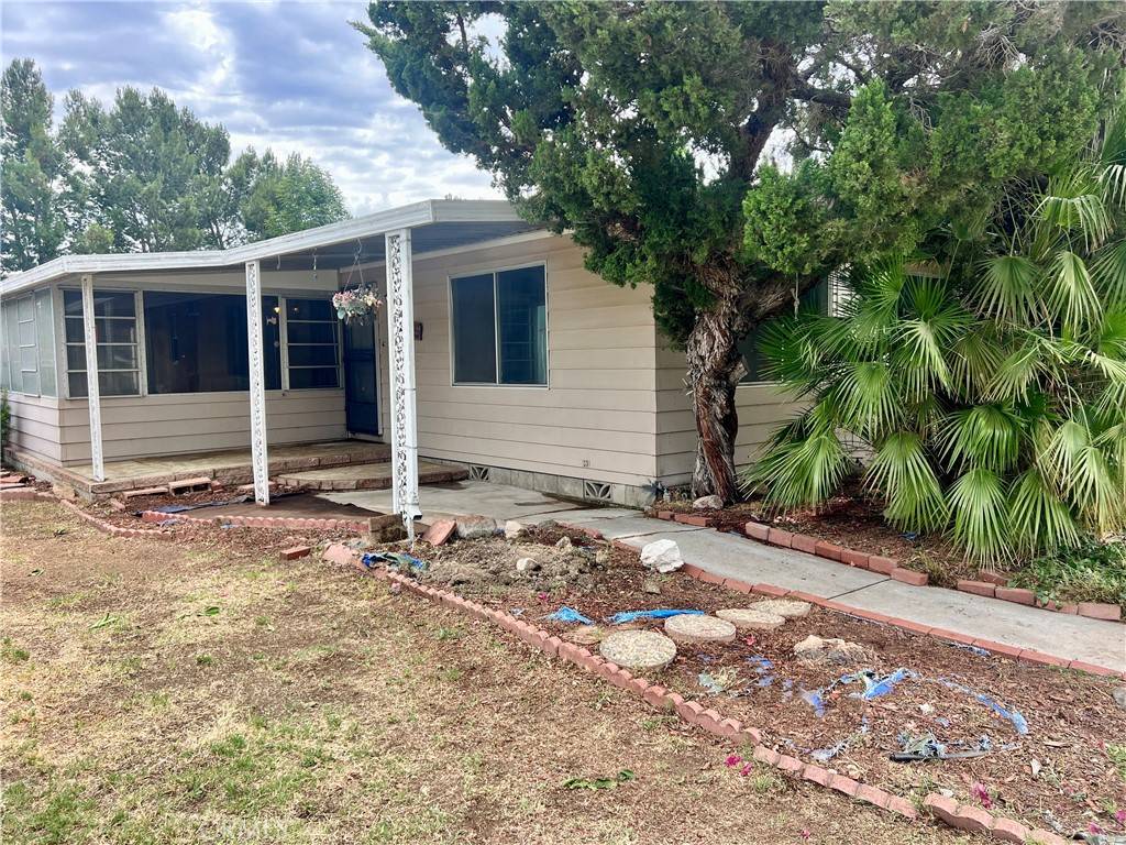 Eastvale, CA 91752,5800 Hamner #308