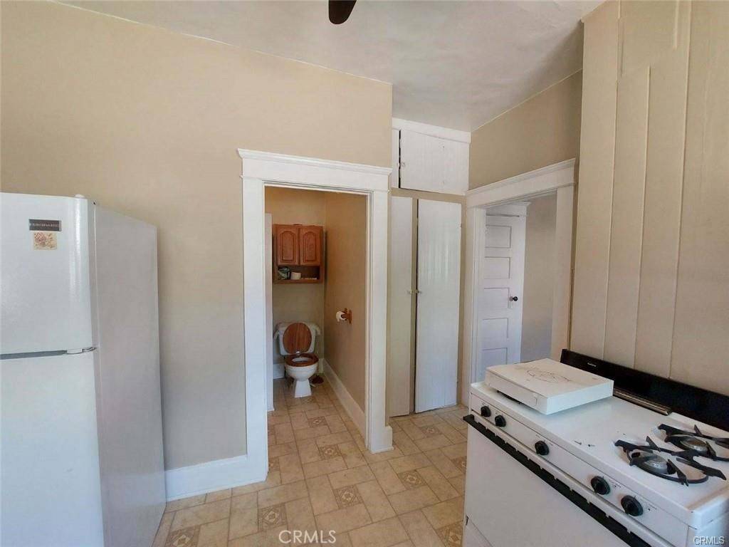 Monrovia, CA 91016,136 Grand AVE