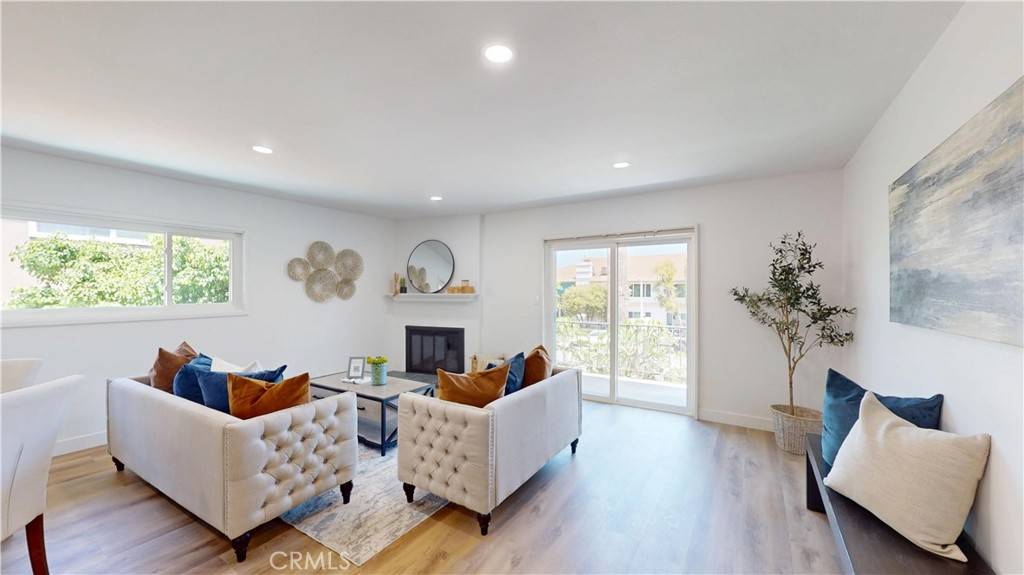 Fullerton, CA 92831,1354 Shadow LN #201