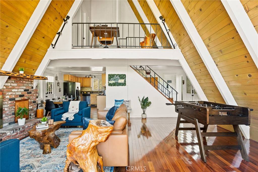 1296 Calgary DR Lake Arrowhead, CA 92352