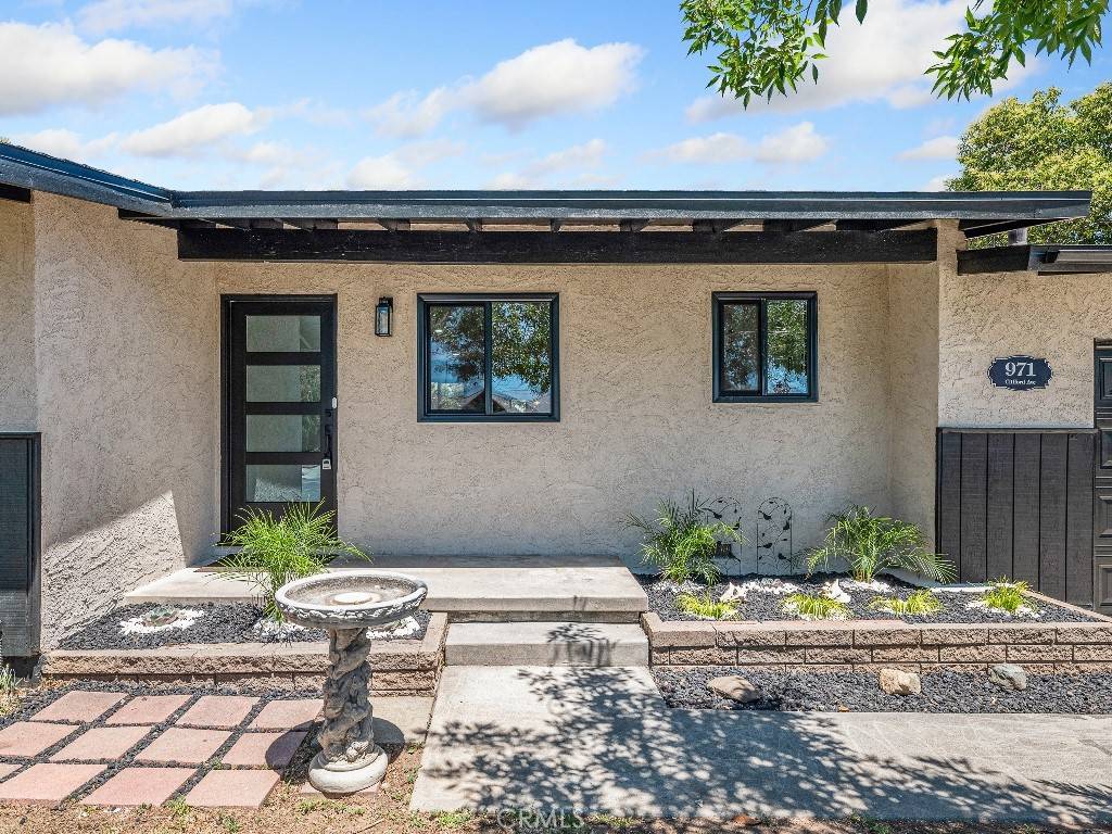 Rialto, CA 92376,971 N Clifford AVE