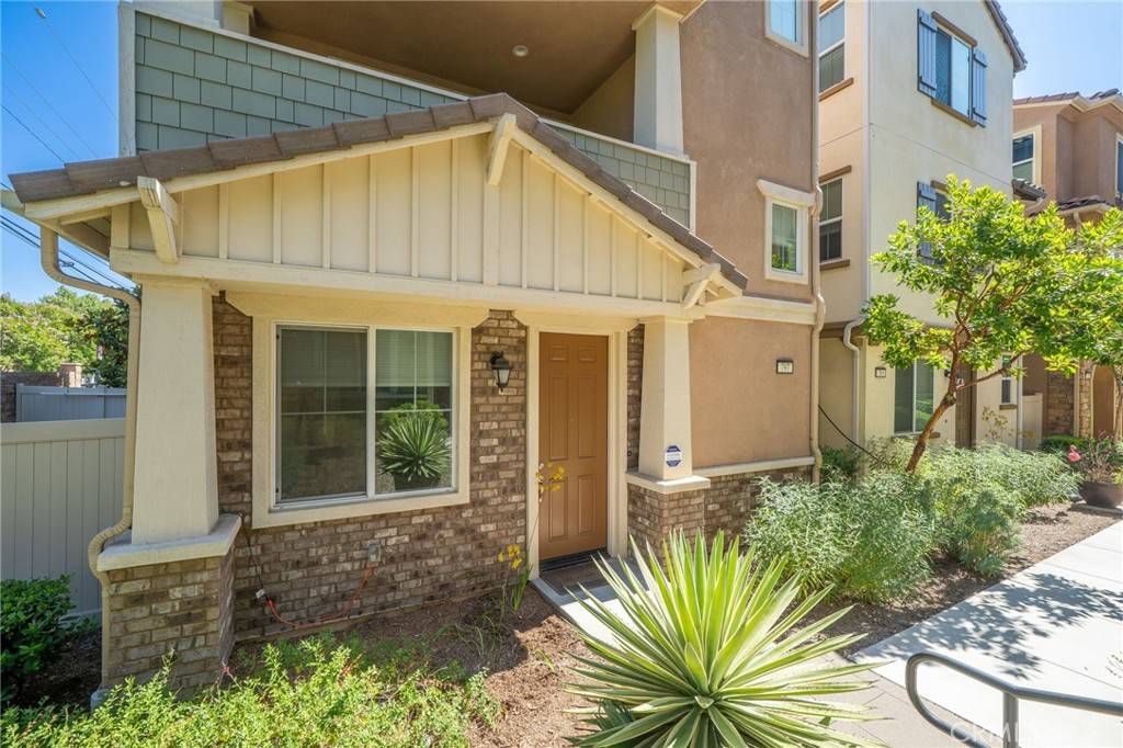 Pomona, CA 91767,797 Plum LN