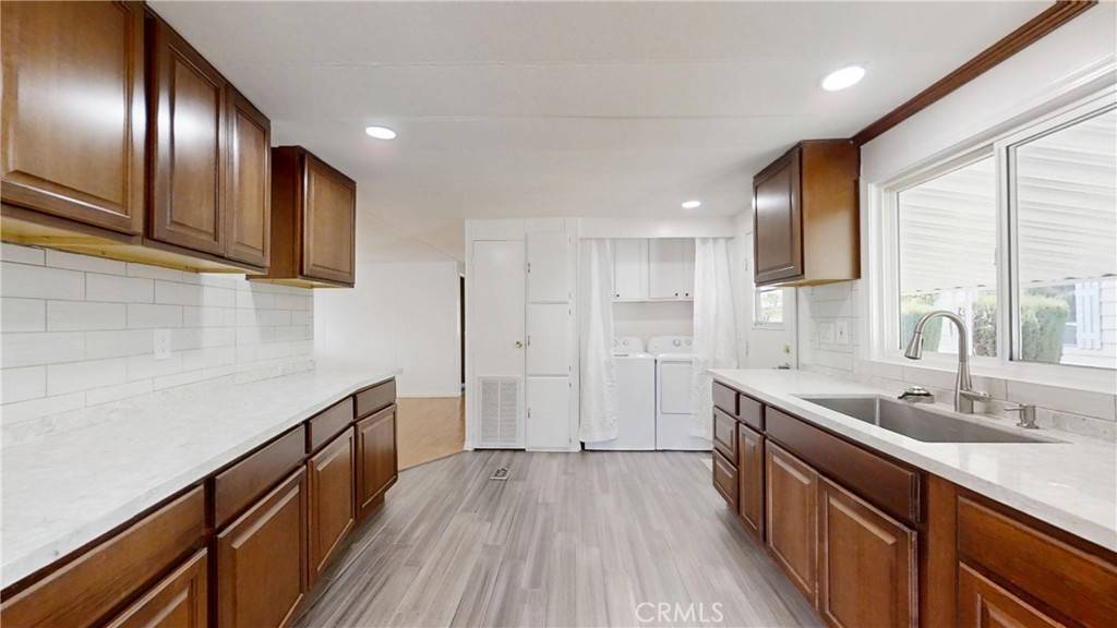 Walnut, CA 91789,3745 Valley BLVD #84