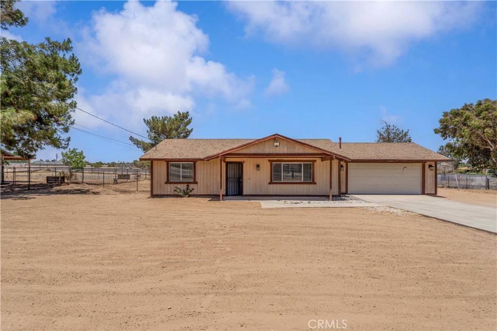 Hesperia, CA 92345,18396 Live Oak ST