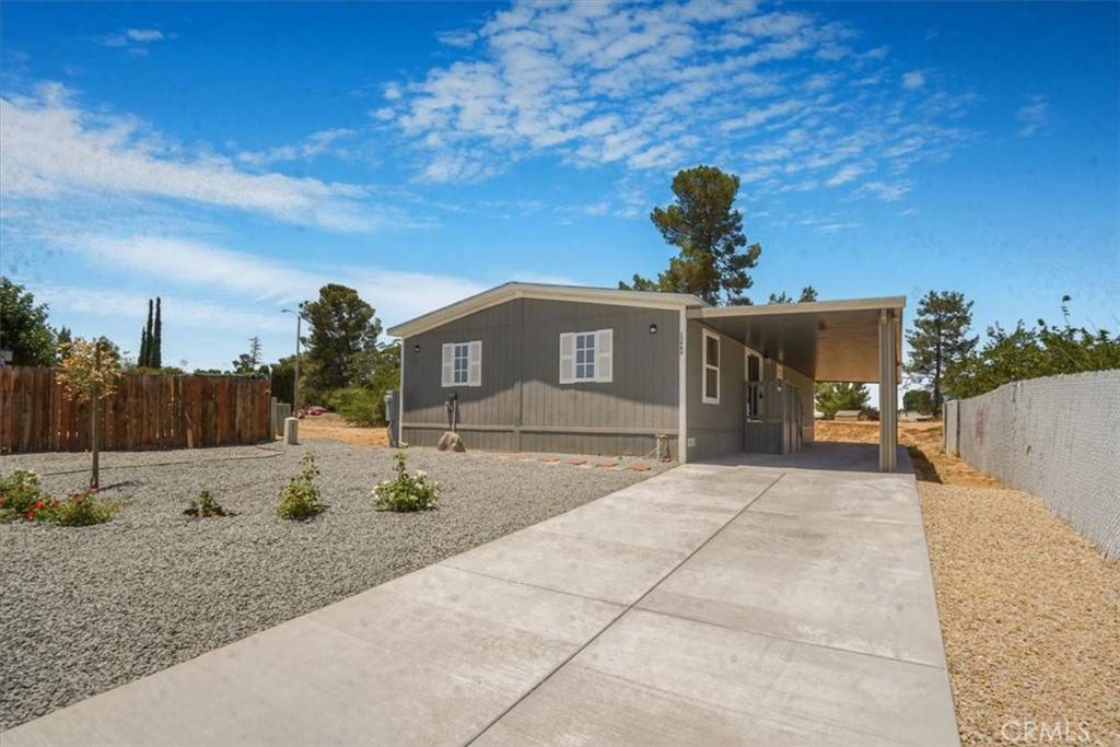 Victorville, CA 92395,13984 Victoria Dr