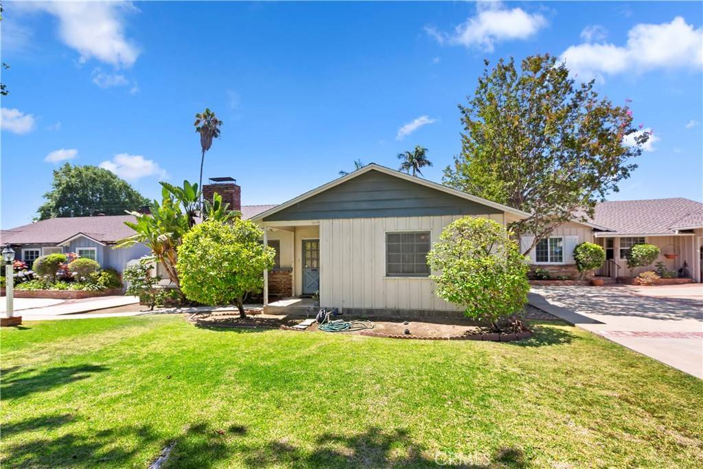 San Gabriel, CA 91775,8356 Duarte RD
