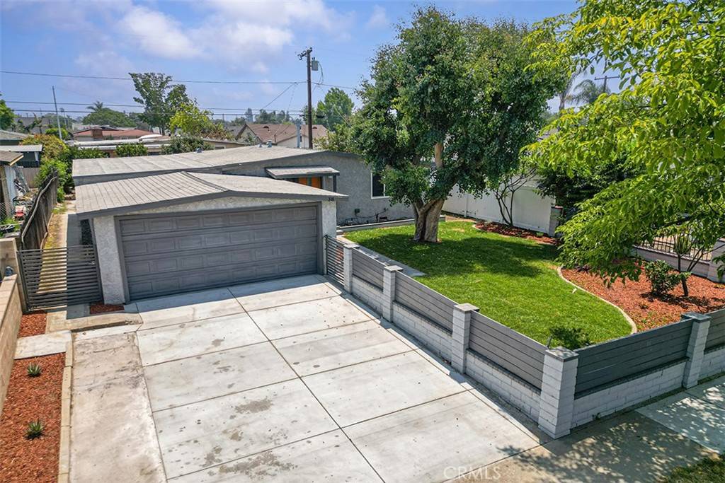 Azusa, CA 91702,318 S Enid AVE