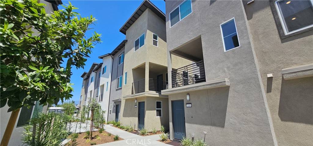 Colton, CA 92324,1170 Santo Antonio DR