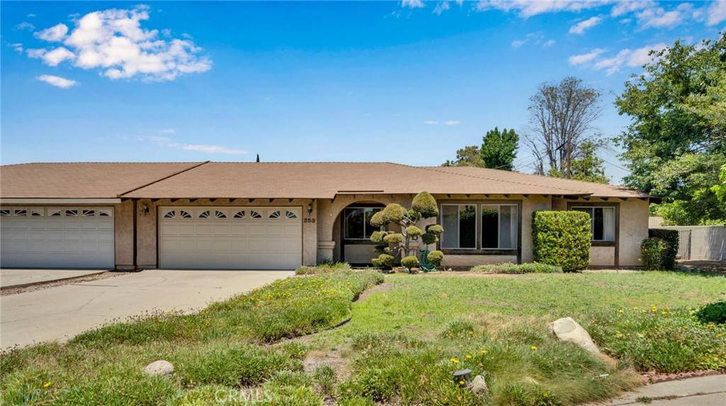 Glendora, CA 91740,353 E Woodcroft AVE