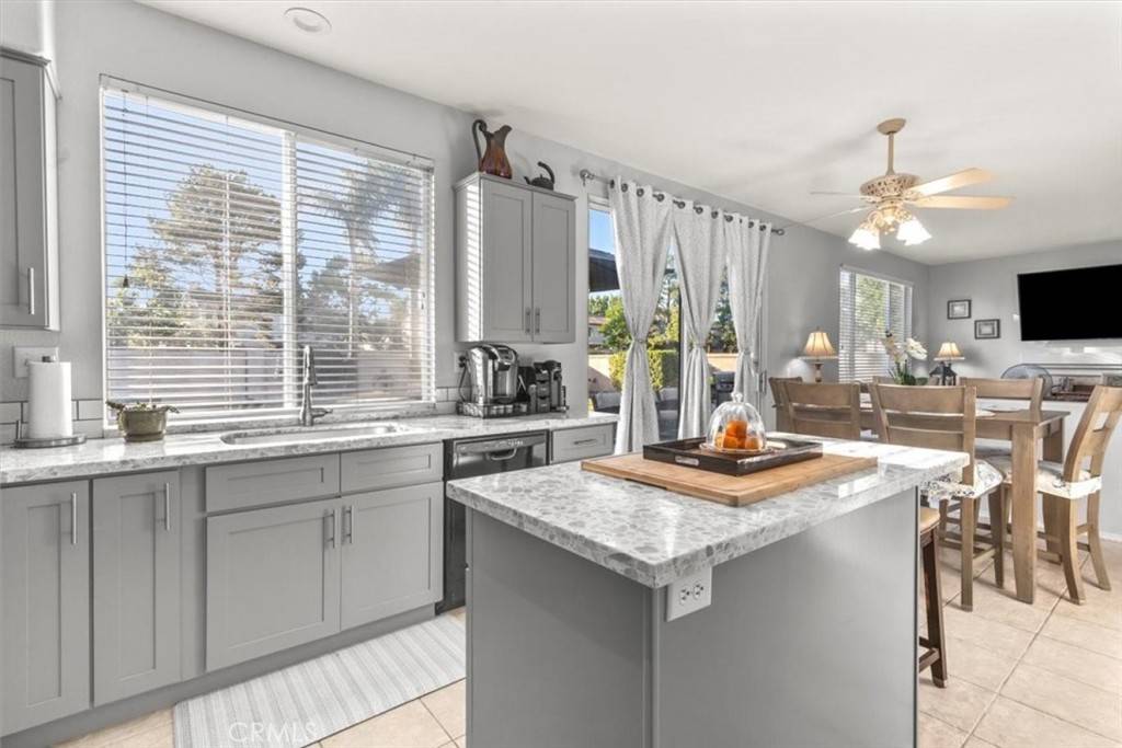 Temecula, CA 92592,32110 Camino Herencia