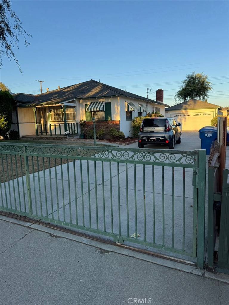 Pomona, CA 91767,2220 Las Vegas AVE