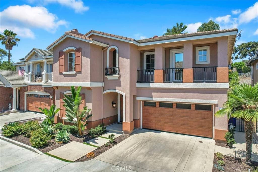 Signal Hill, CA 90755,2125 Ridgeview Terrace DR