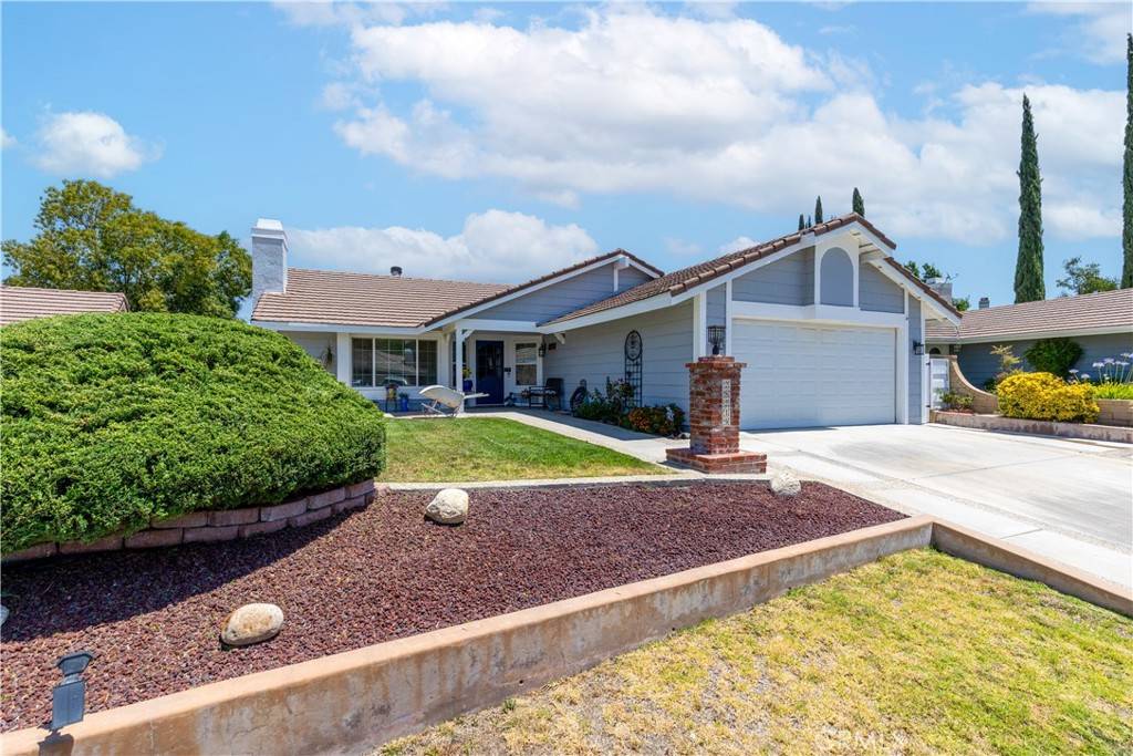 Canyon Country, CA 91351,28219 Langside AVE