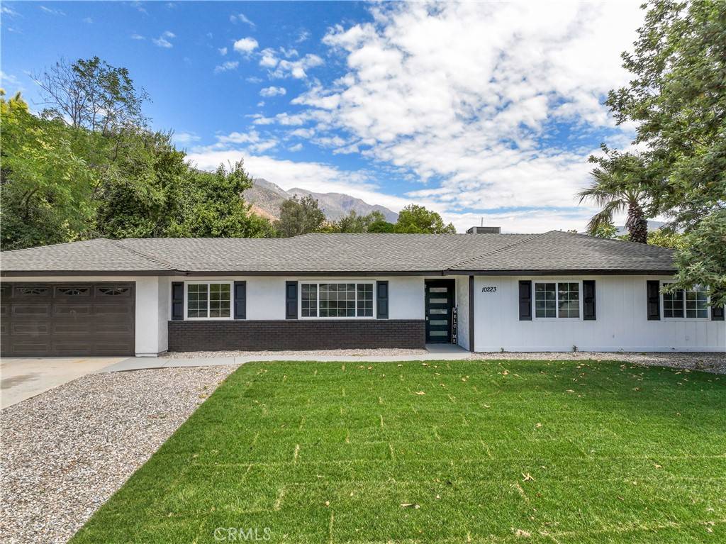 Yucaipa, CA 92399,10223 Cherry Croft DR