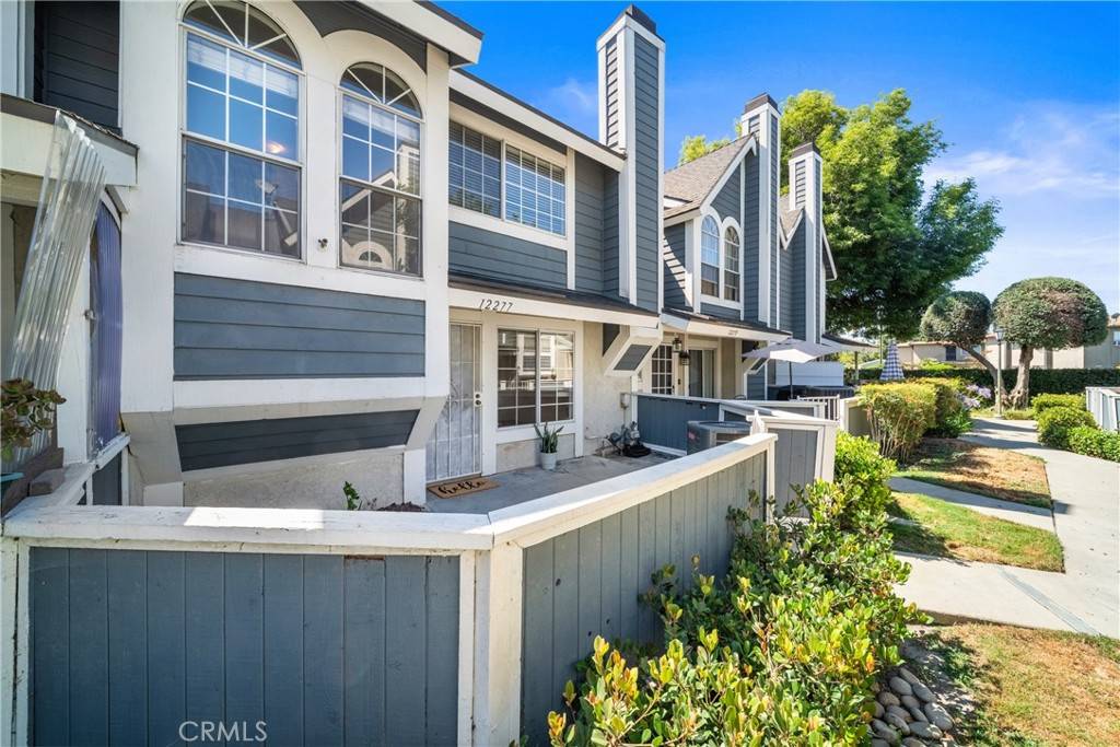 Norwalk, CA 90650,12277 Foster RD