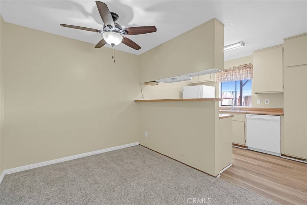 Claremont, CA 91711,675 S College AVE