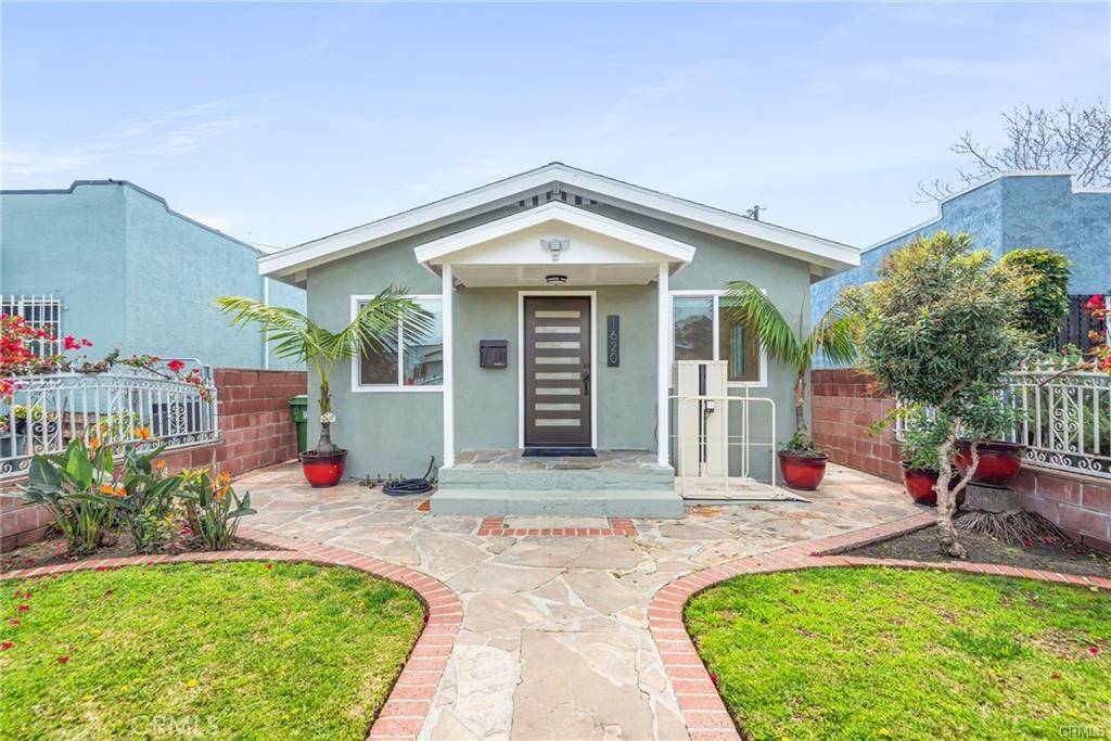 Los Angeles, CA 90047,1620 W 59th PL