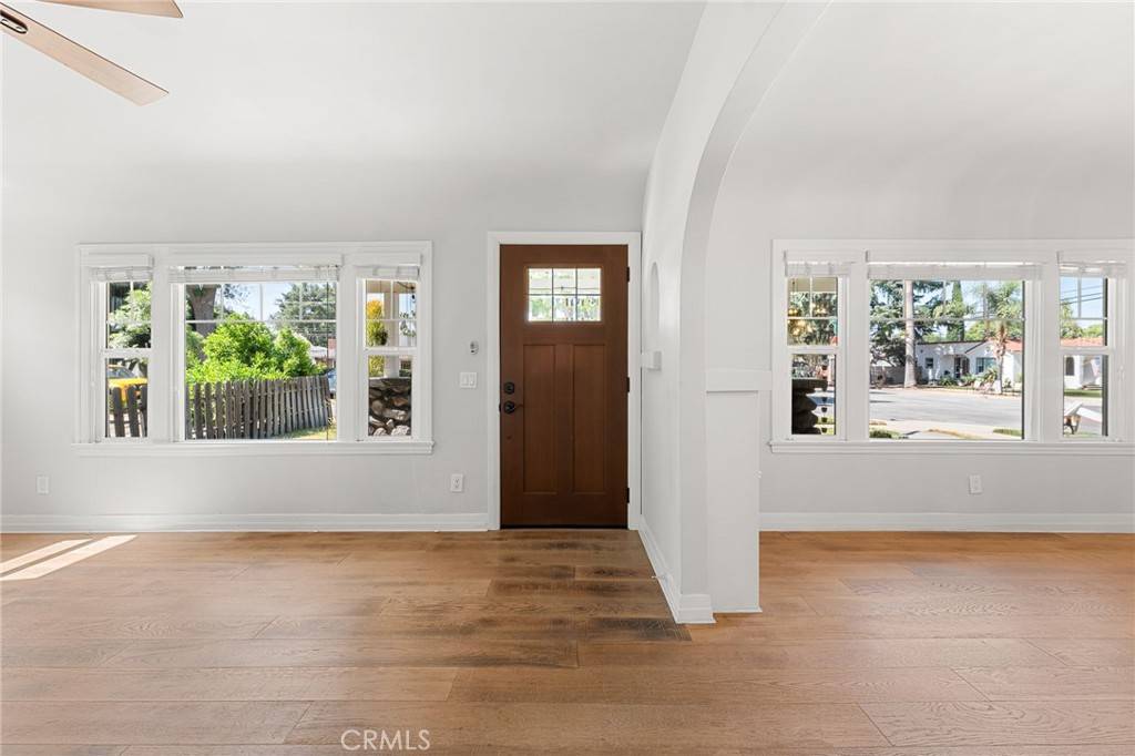 La Verne, CA 91750,2311 6th ST