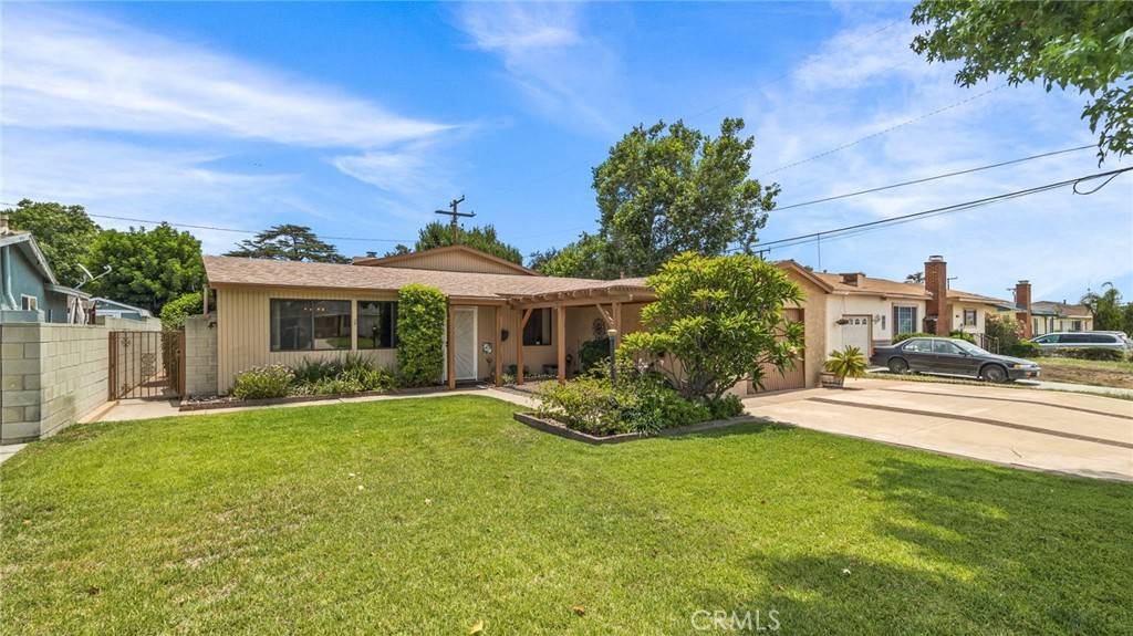 Covina, CA 91722,3902 N Morada AVE