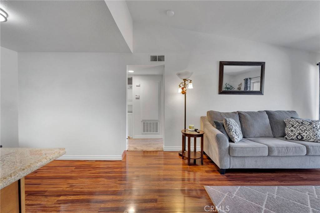 Corona, CA 92882,2500 San Gabriel WAY #306