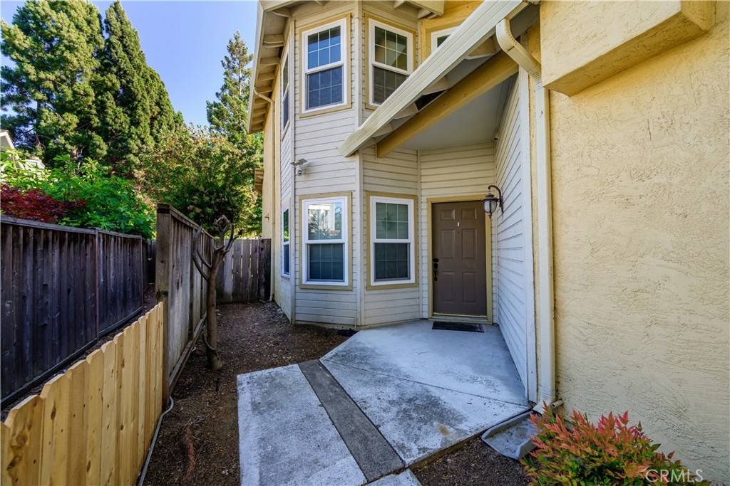 Fremont, CA 94555,5004 Crandallwood DR
