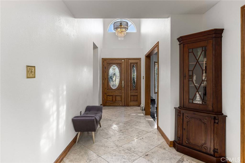 Claremont, CA 91711,981 Deep Springs DR