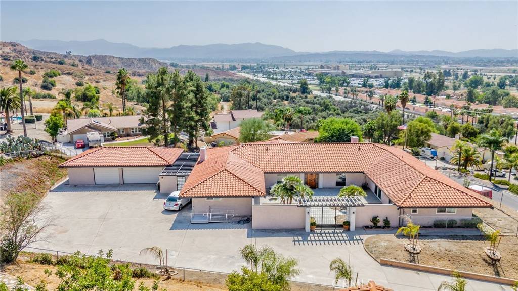 San Jacinto, CA 92583,42031 San Jose DR