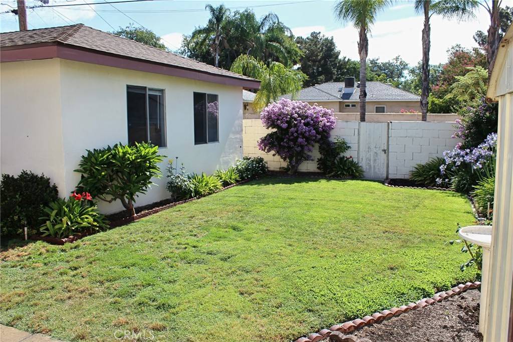 Upland, CA 91786,836 N 10th AVE