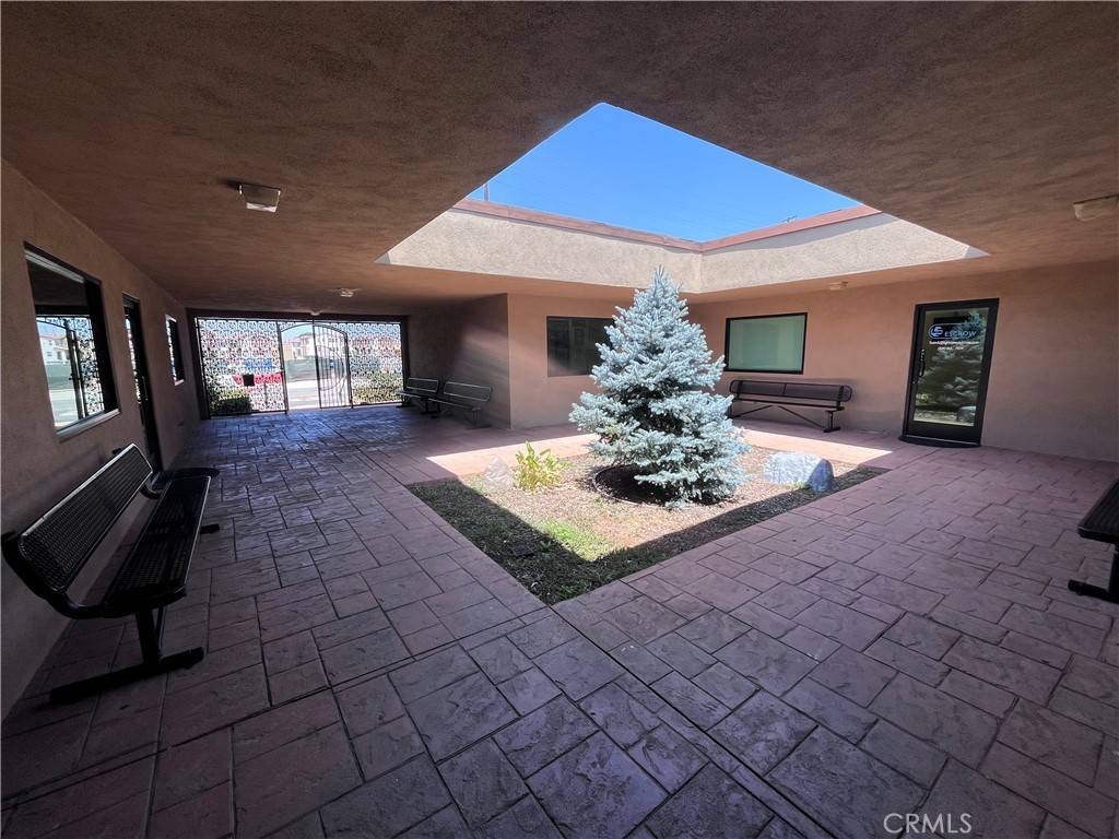 Covina, CA 91723,724 N Barranca Unit B AVE