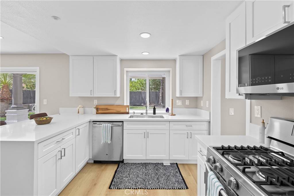 Fontana, CA 92336,13601 Amanda ST