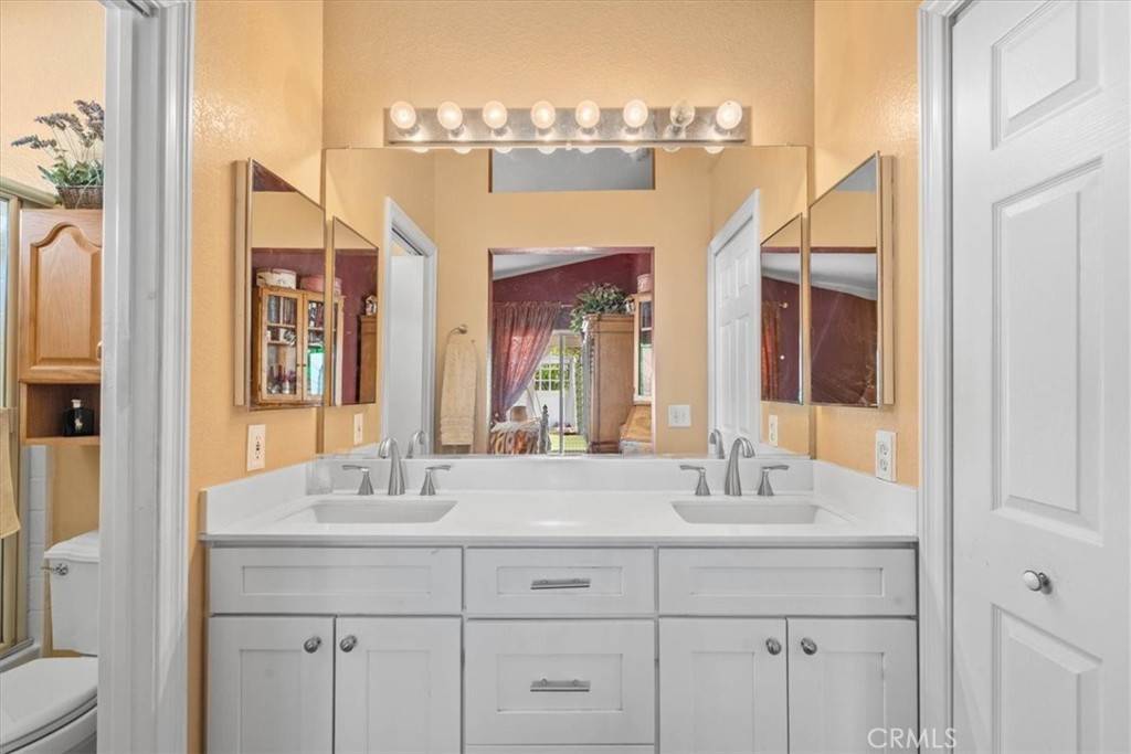Corona, CA 92881,848 Pointe Vista CIR