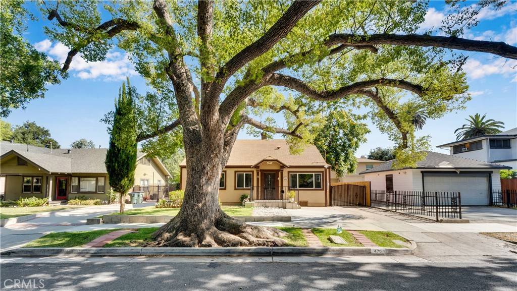 Pasadena, CA 91104,470 E Ladera ST