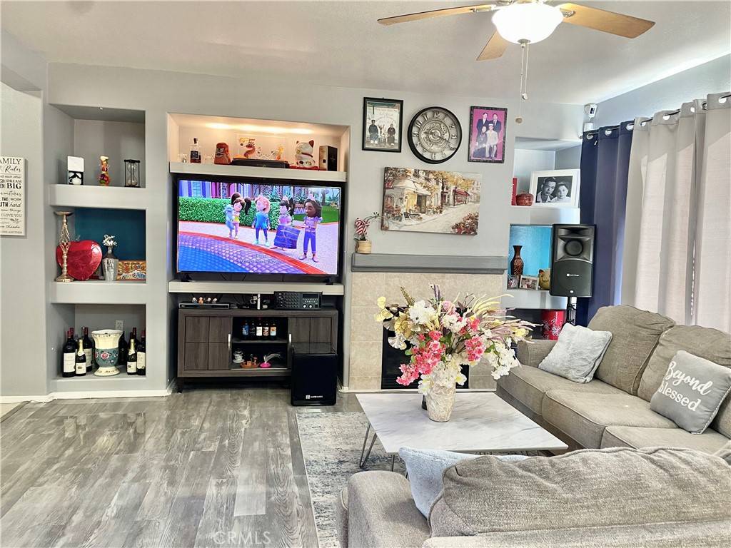 Victorville, CA 92394,14971 Cottontail Ln