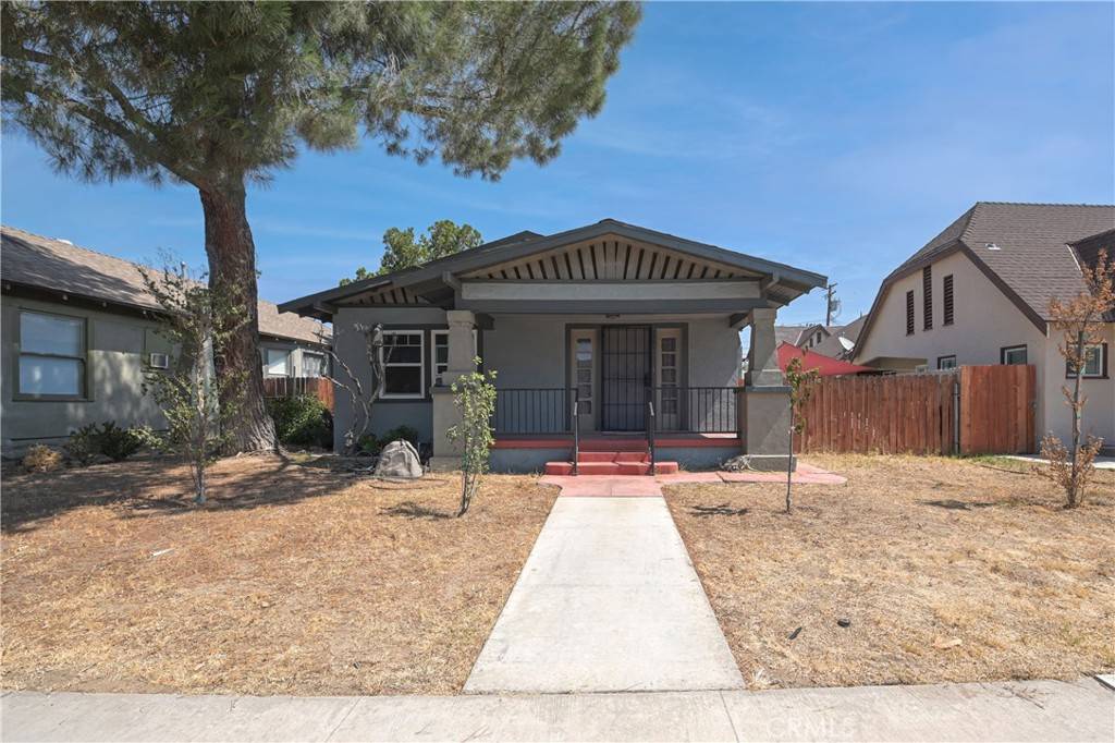 Colton, CA 92324,151 W C ST