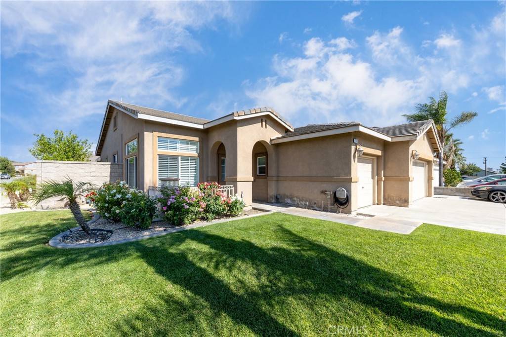 Fontana, CA 92336,7239 Plumrose ST