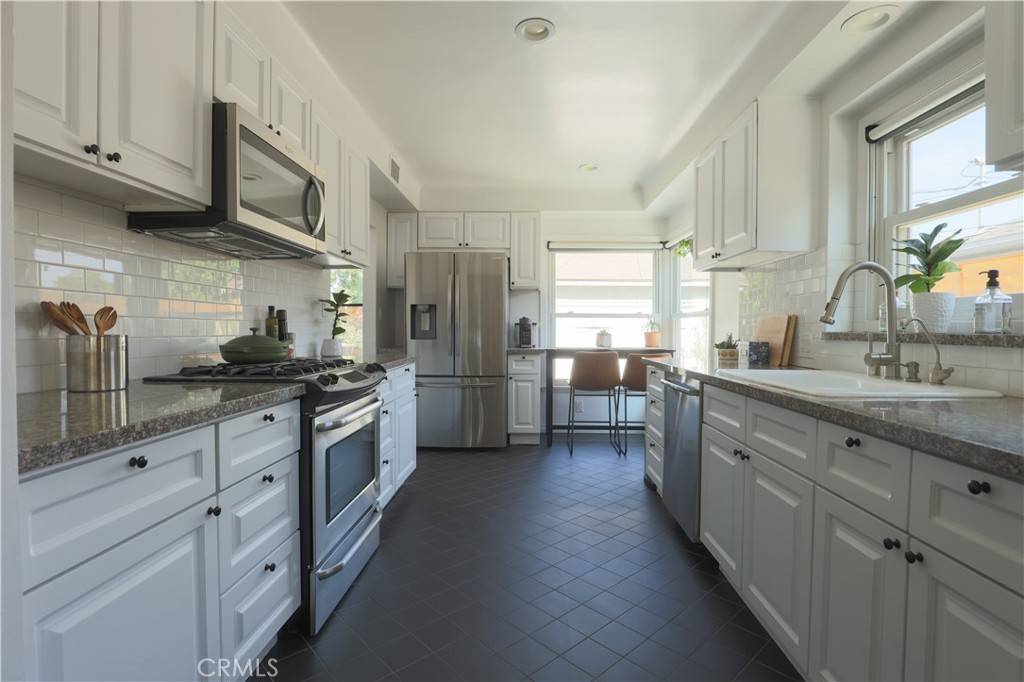Long Beach, CA 90807,3822 Marron AVE