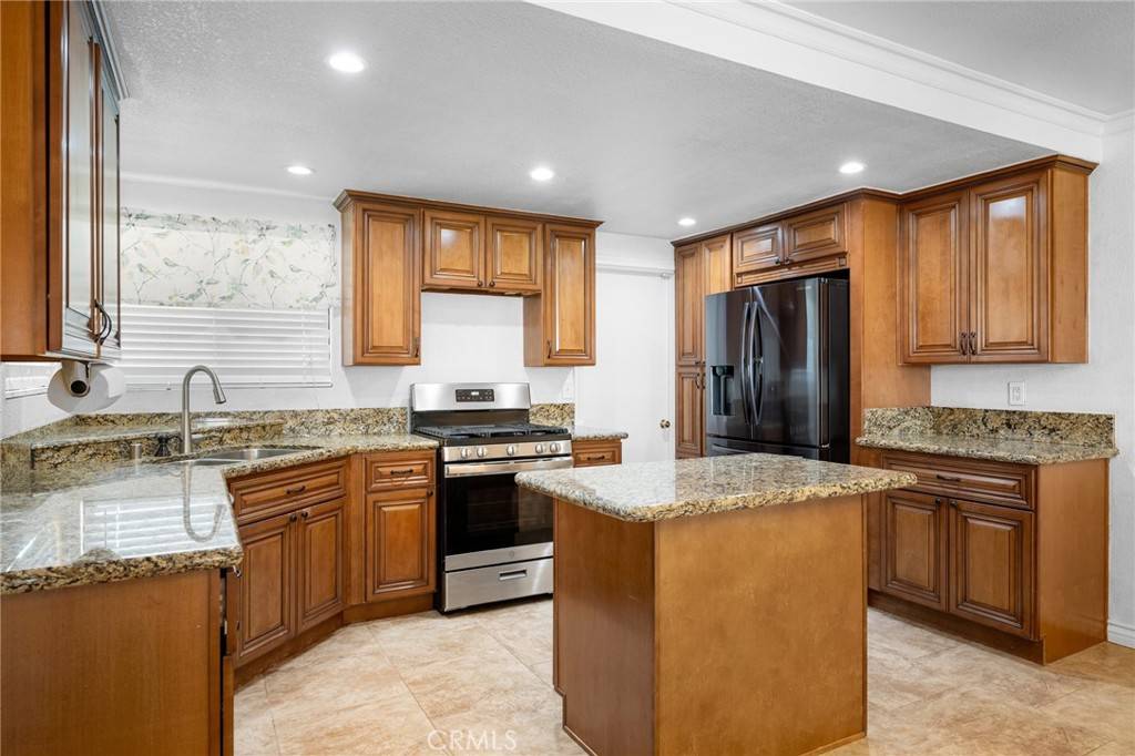Rancho Cucamonga, CA 91701,8650 18th ST