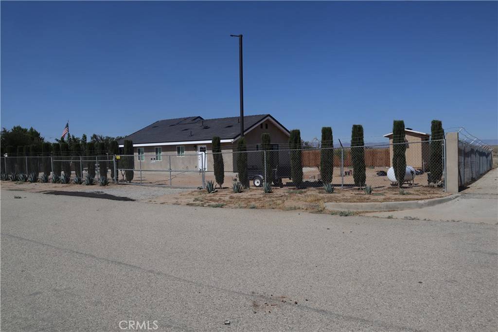 Lancaster, CA 93535,13857 E G 2 AVE