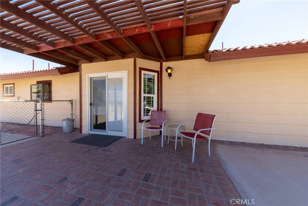 Phelan, CA 92371,10675 Paramount Rd