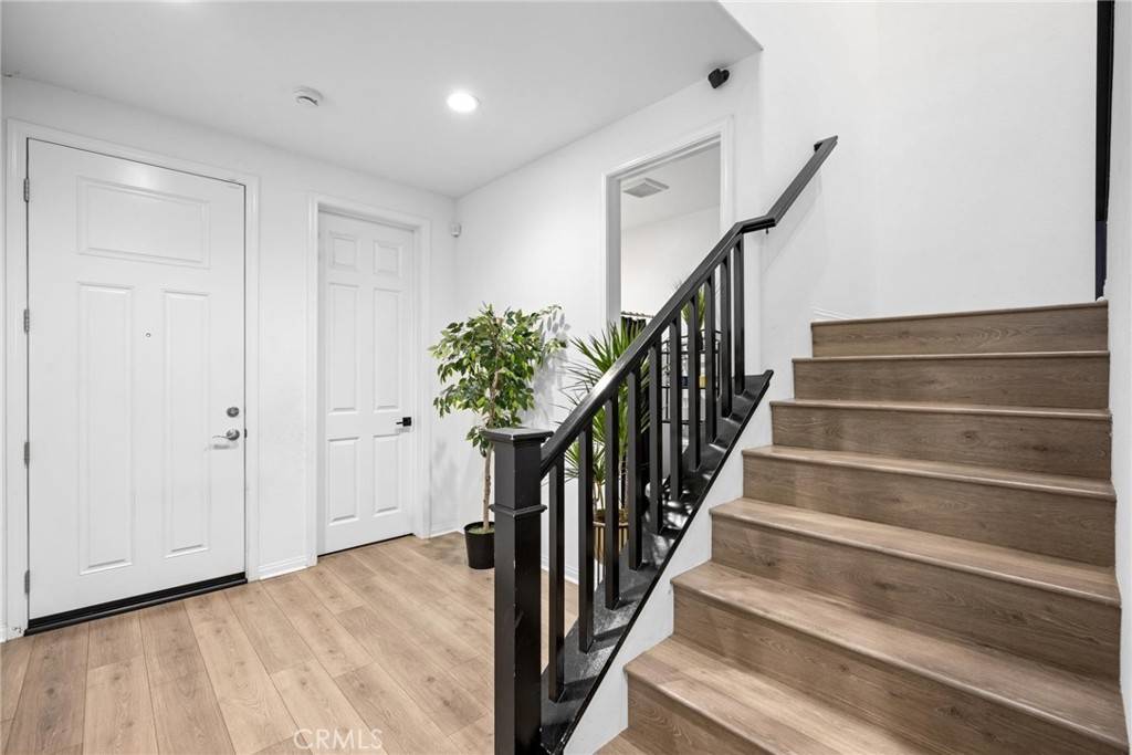 Rialto, CA 92376,354 Rosa ST