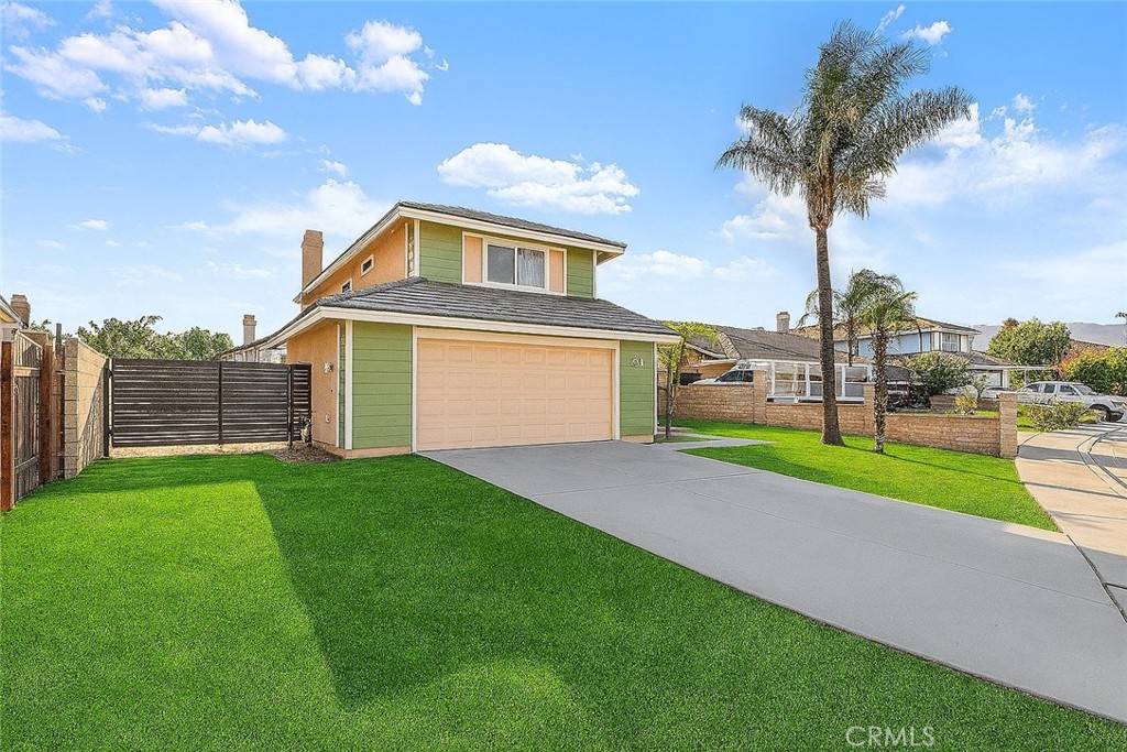 Fontana, CA 92336,7874 Lemon ST