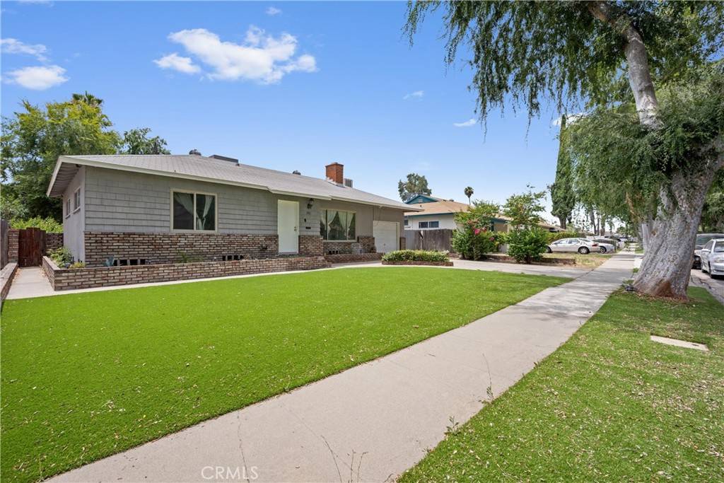 San Bernardino, CA 92404,391 E 18th ST