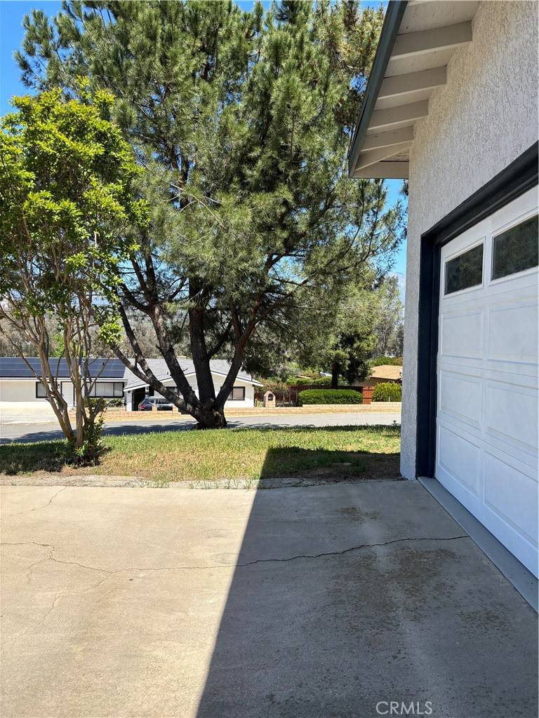 Redlands, CA 92373,31795 Avenue N